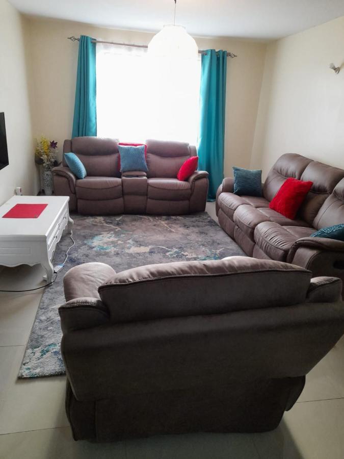 Jacky'S Milimani Suites Nakuru Exterior foto